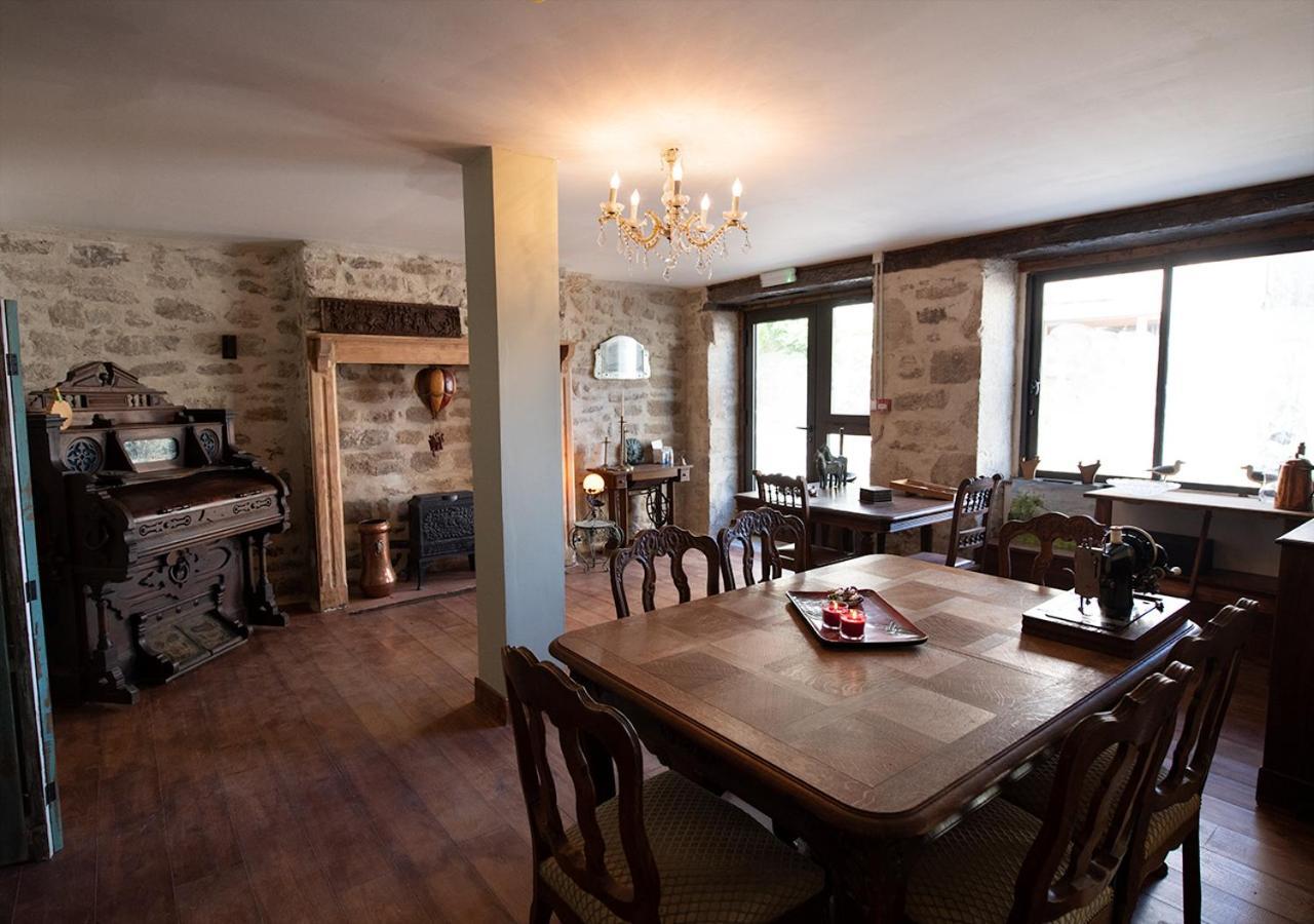 Pat A Touille Bed and Breakfast Treignac Eksteriør billede