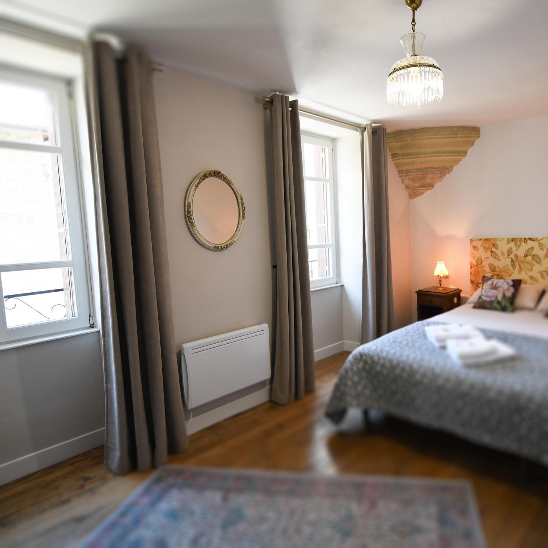 Pat A Touille Bed and Breakfast Treignac Eksteriør billede